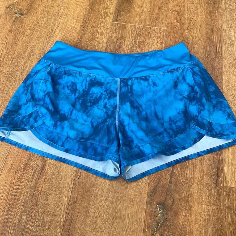 Athletic shorts